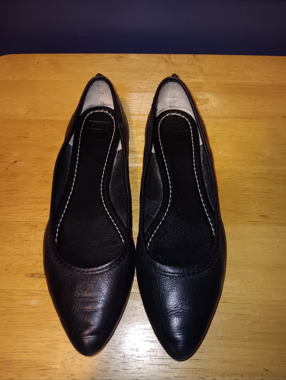 Frye Black Leather Pointed Toe Ballet Flats Size 8